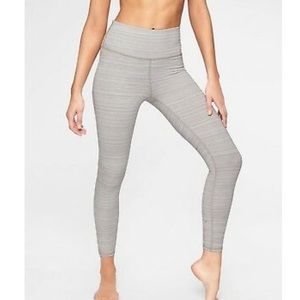 BNWT Athleta HighRise Jacquard Chaturanga 7/8 SzSM